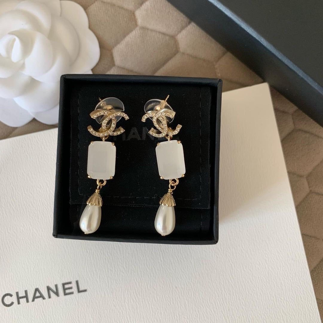 Chanel accessories