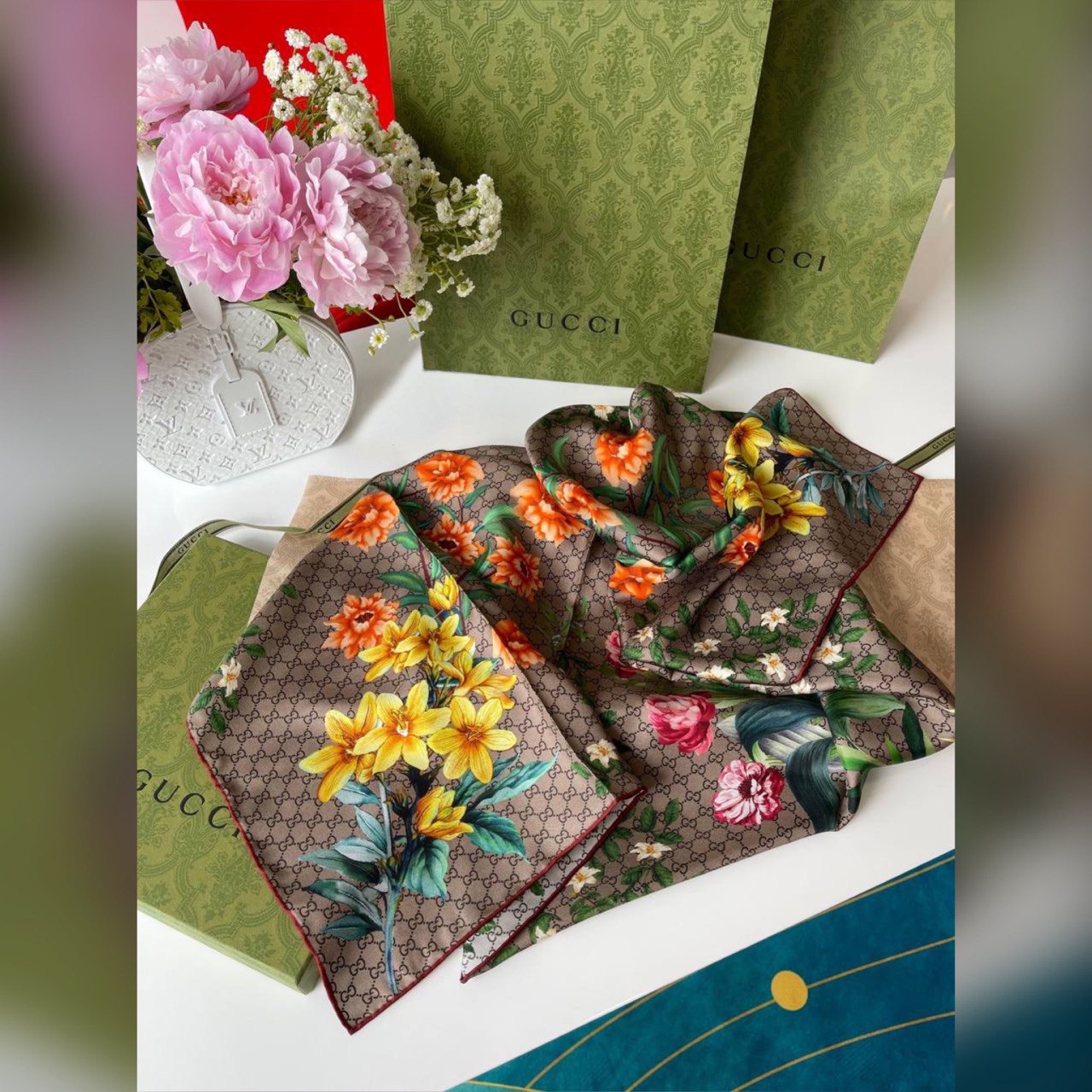 Gucci acessories