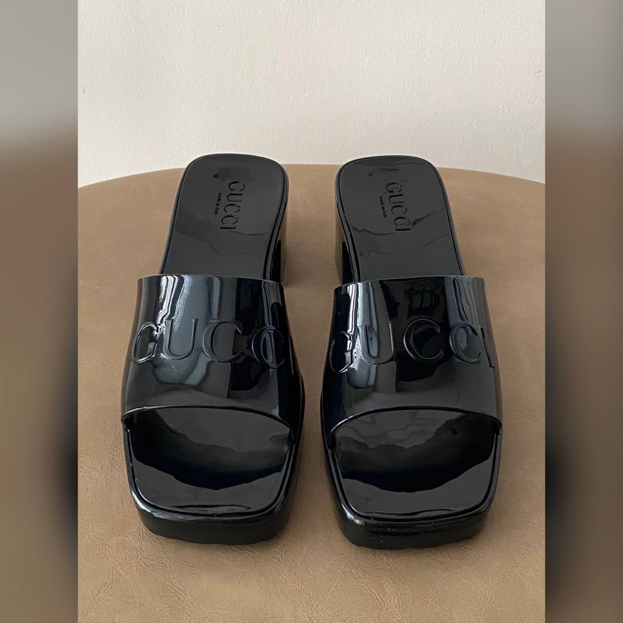 Gucci shoes