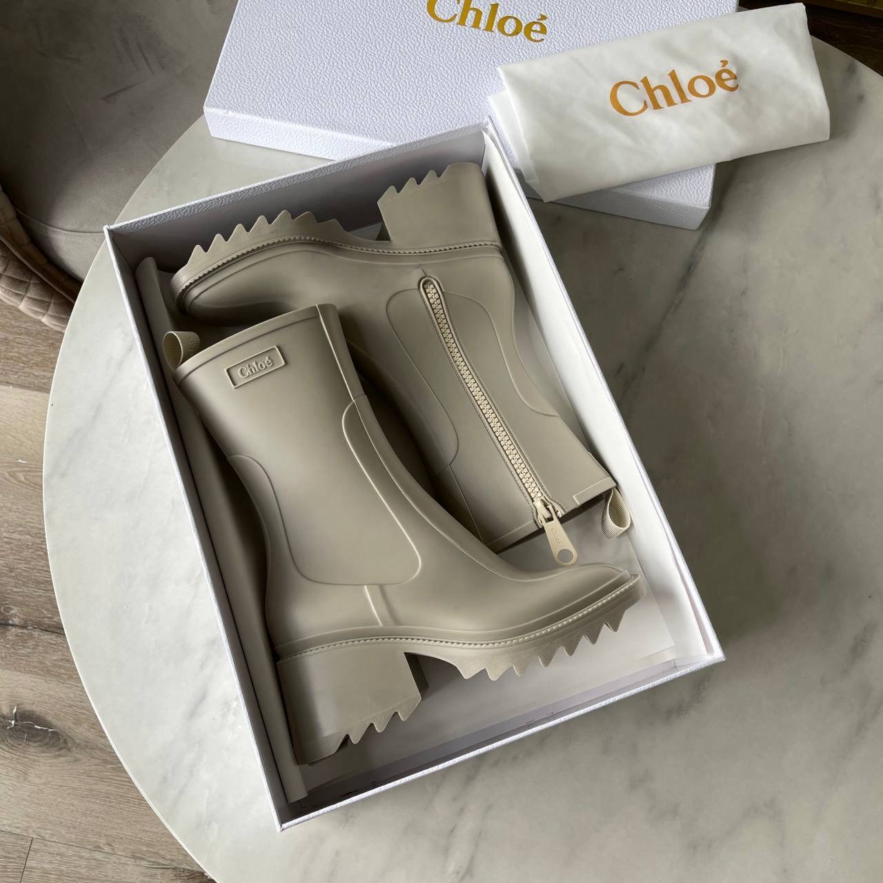Chloe shoes