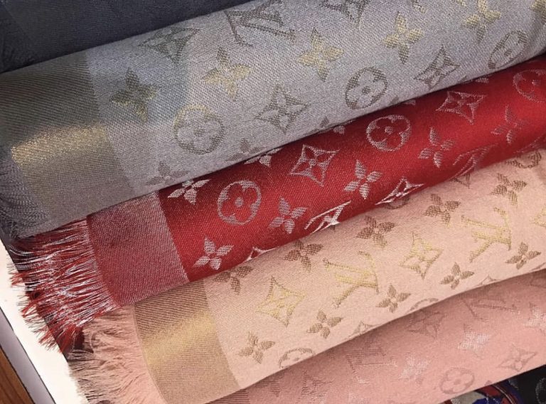 Louis Vuitton Scarves