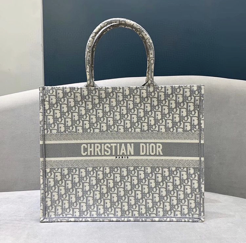 Christian Dior bag
