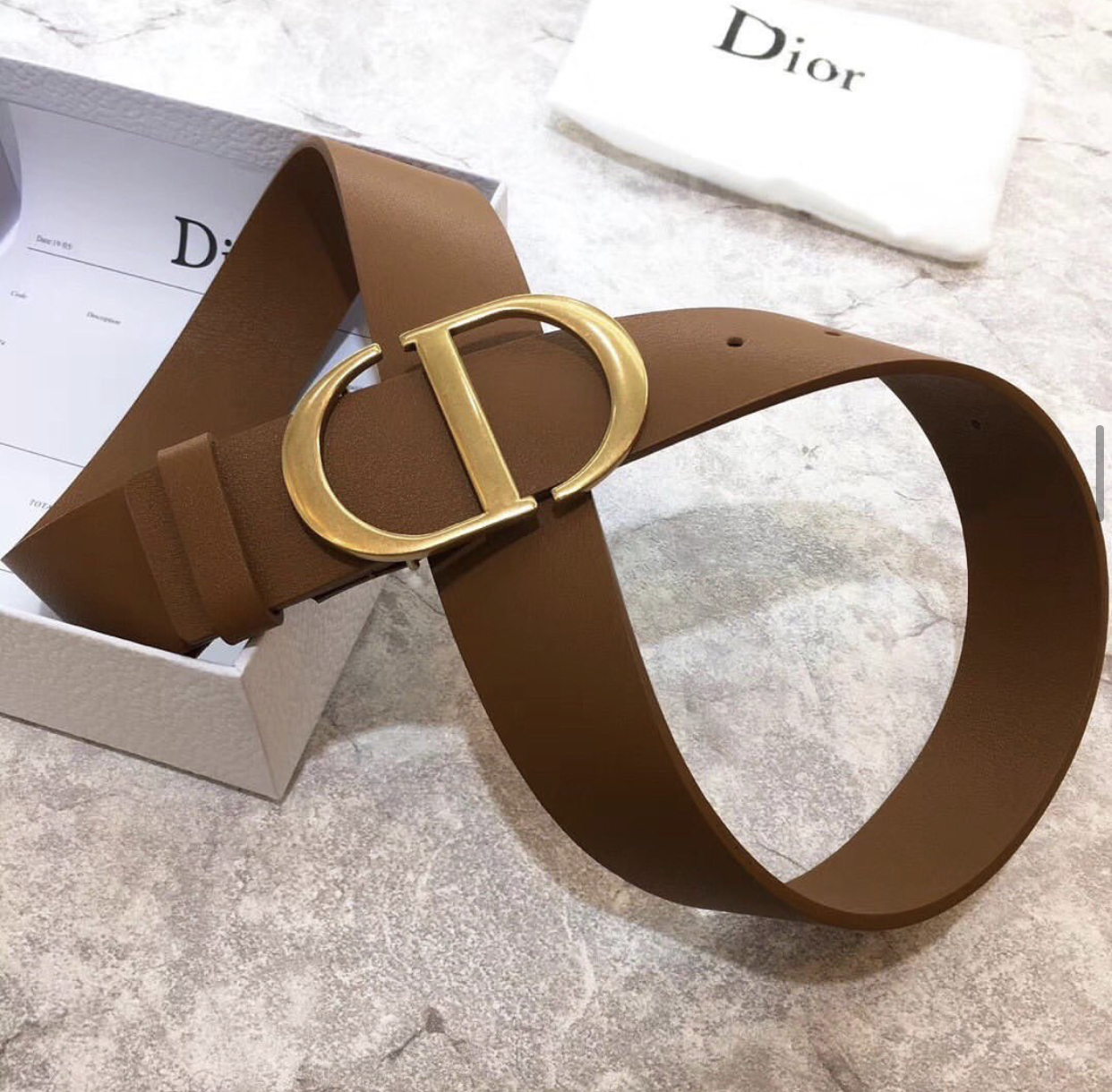 Christian Dior accessorize
