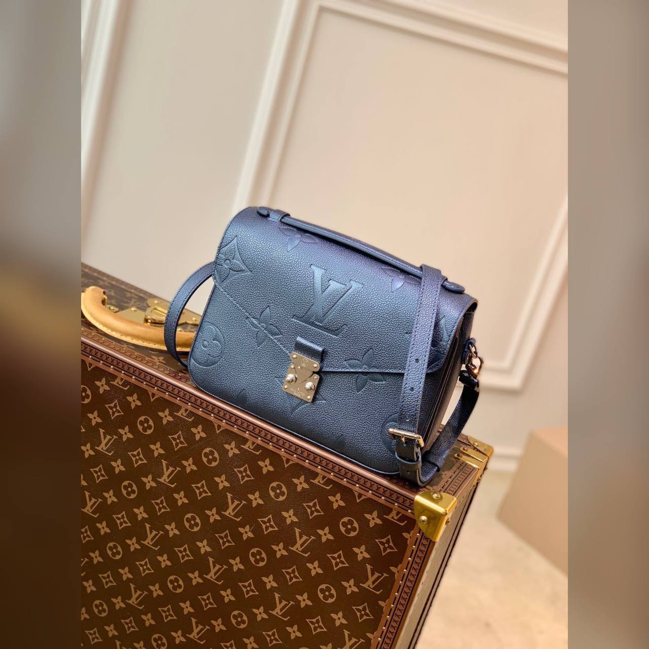 Louis Vuitton bag