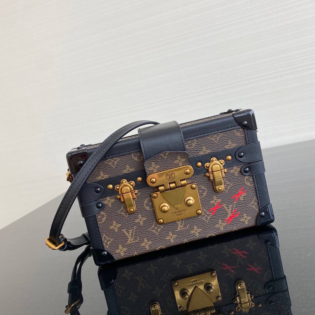 Louis Vuitton bag