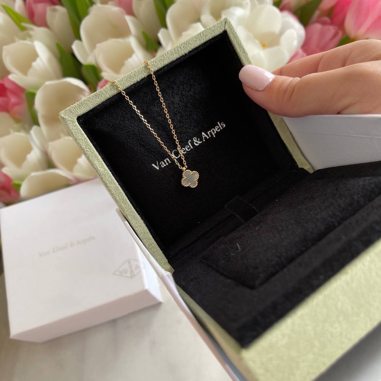 Van Cleef & Arpels Jewellerys