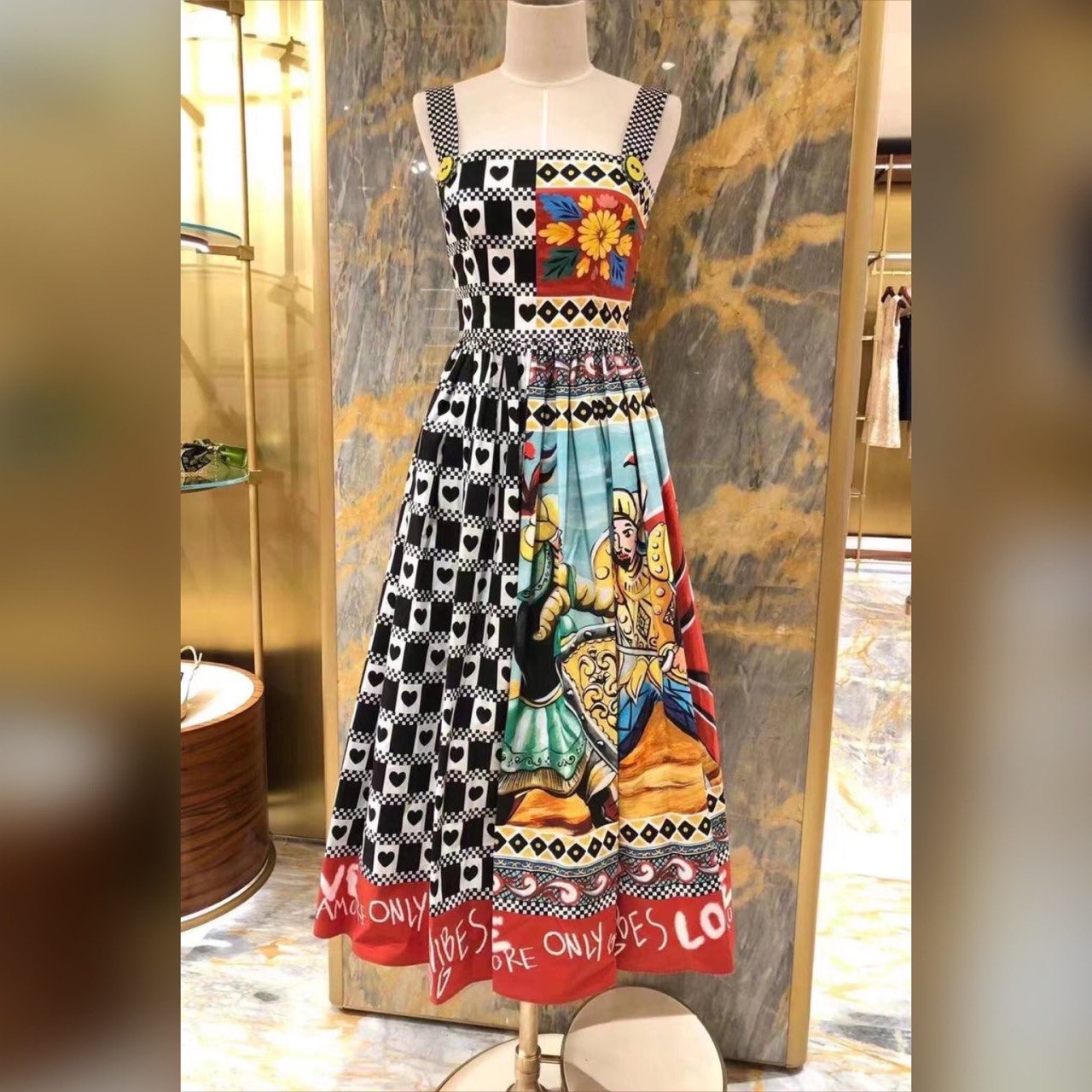 Dolce & Gabbana Wear