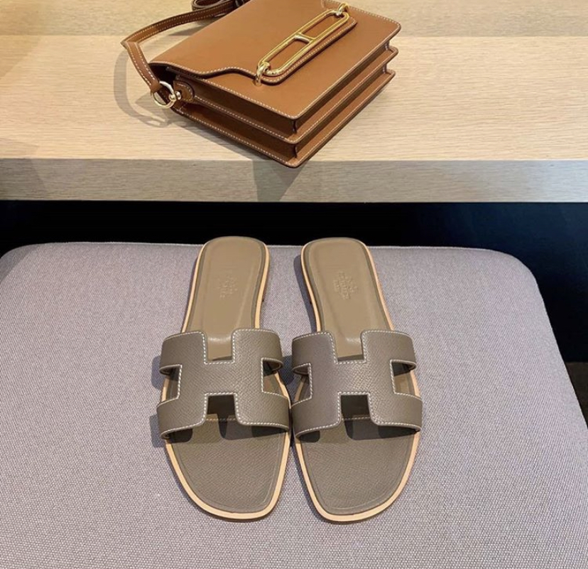 Hermès shoes
