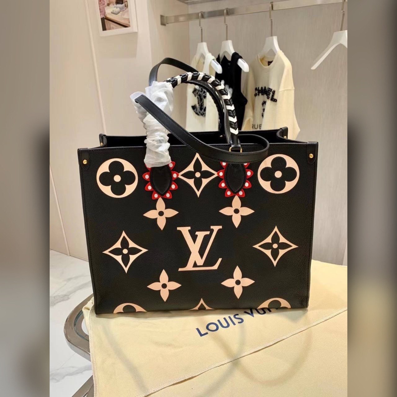 Louis Vuitton bag