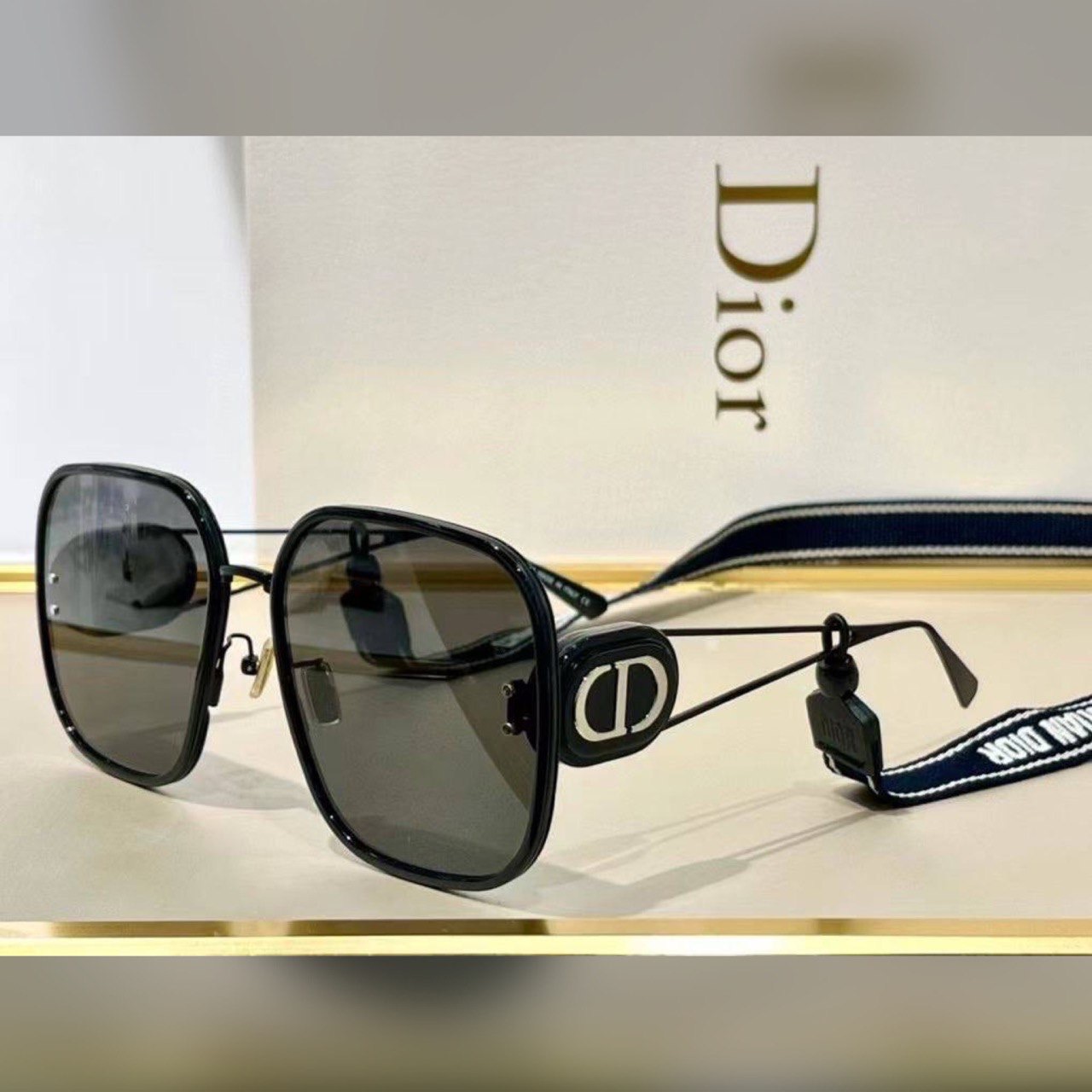 Christian Dior accessories