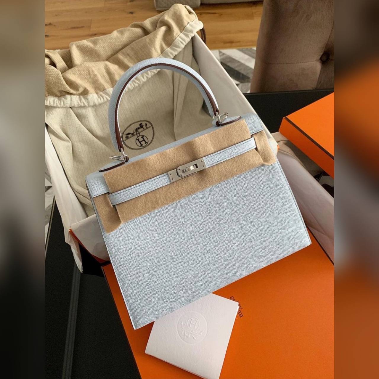 Hermès Kelly Epsom Silver bag
