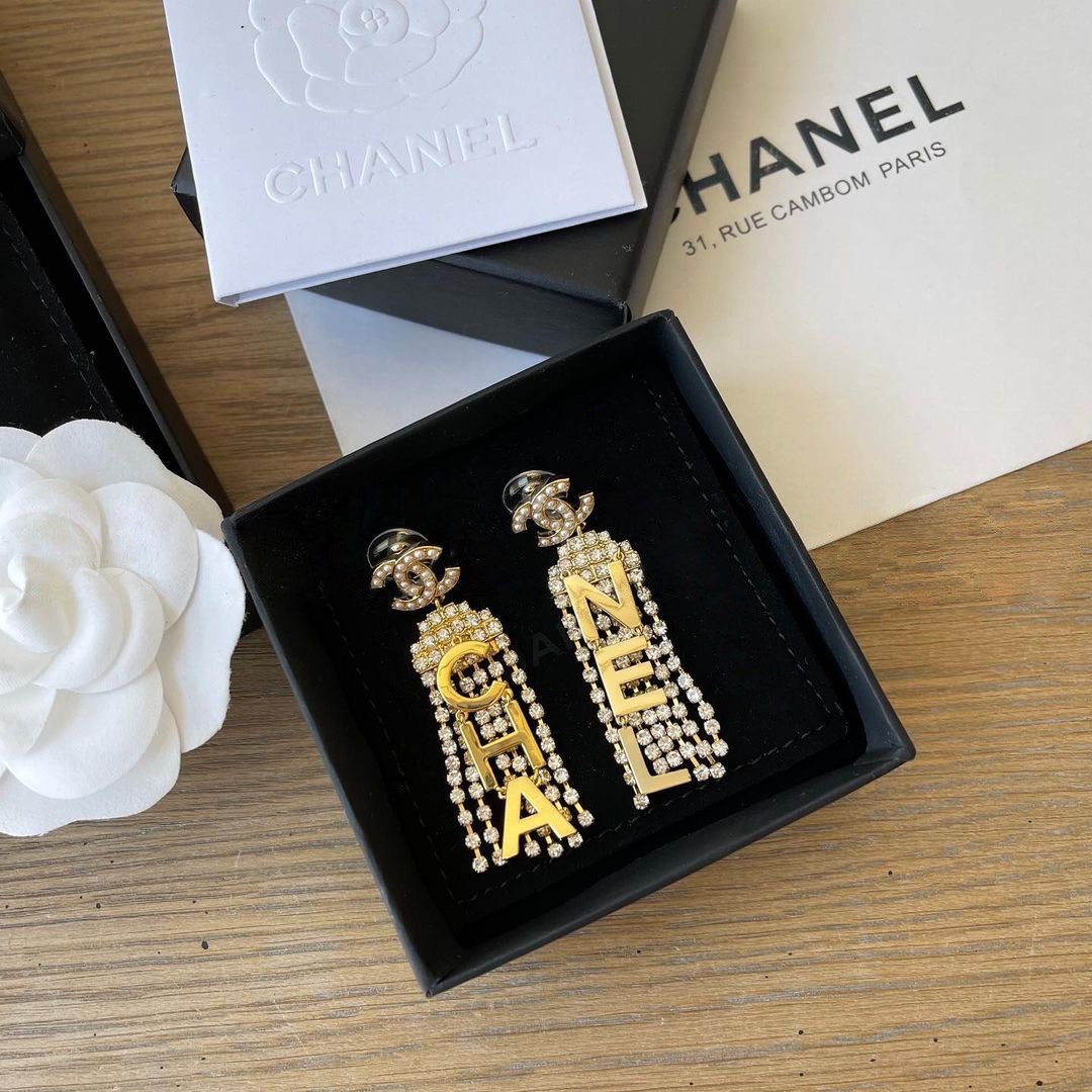 Chanel accessories