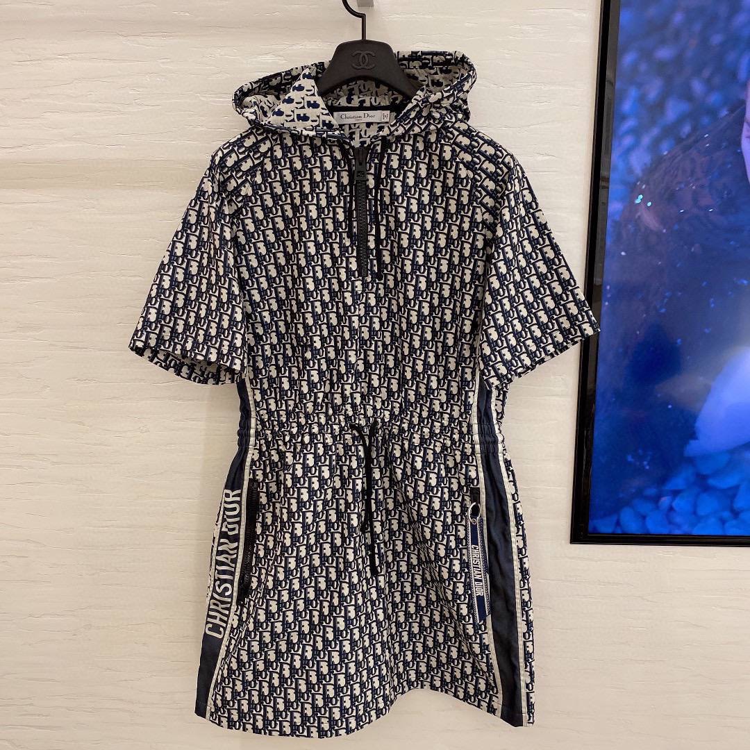 Christian Dior wear