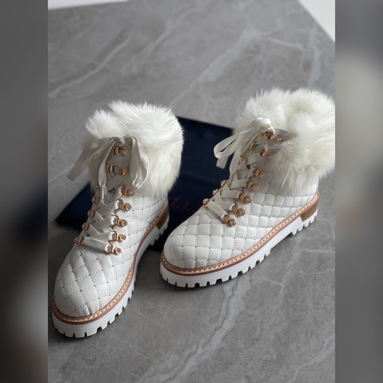 Le Silla shoes