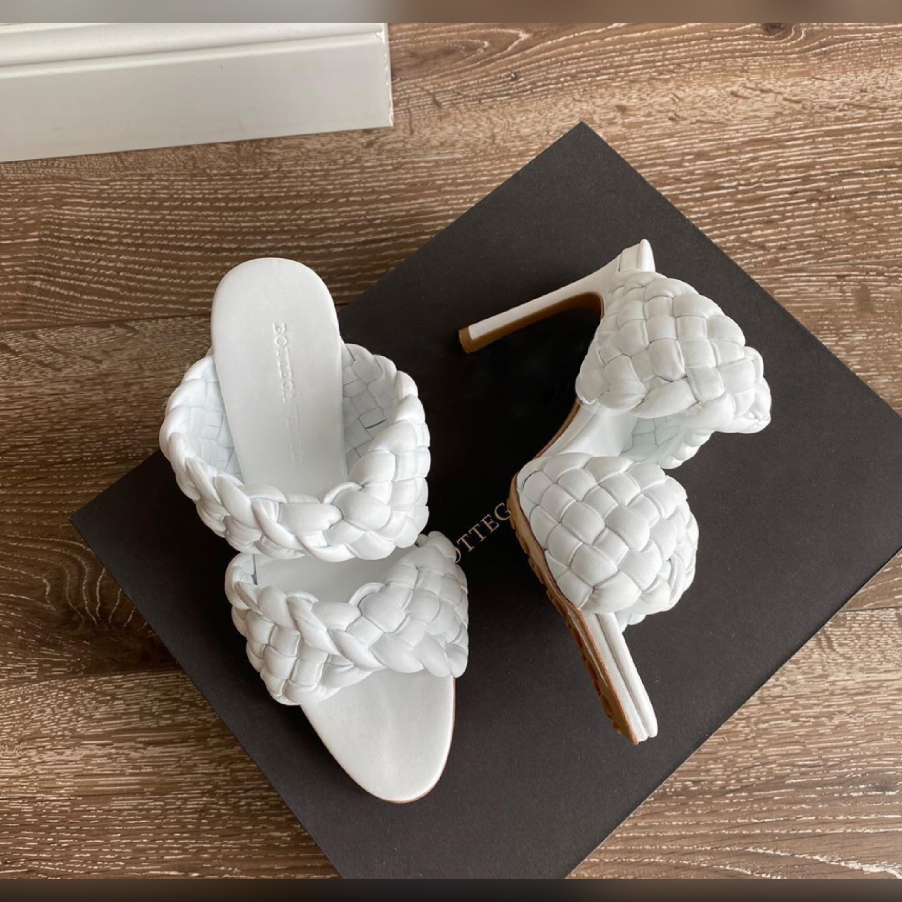 Bottega Veneta shoes