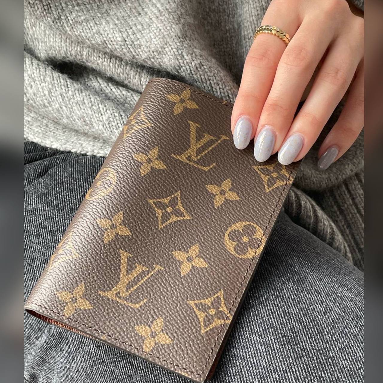 Louis Vuitton accessories