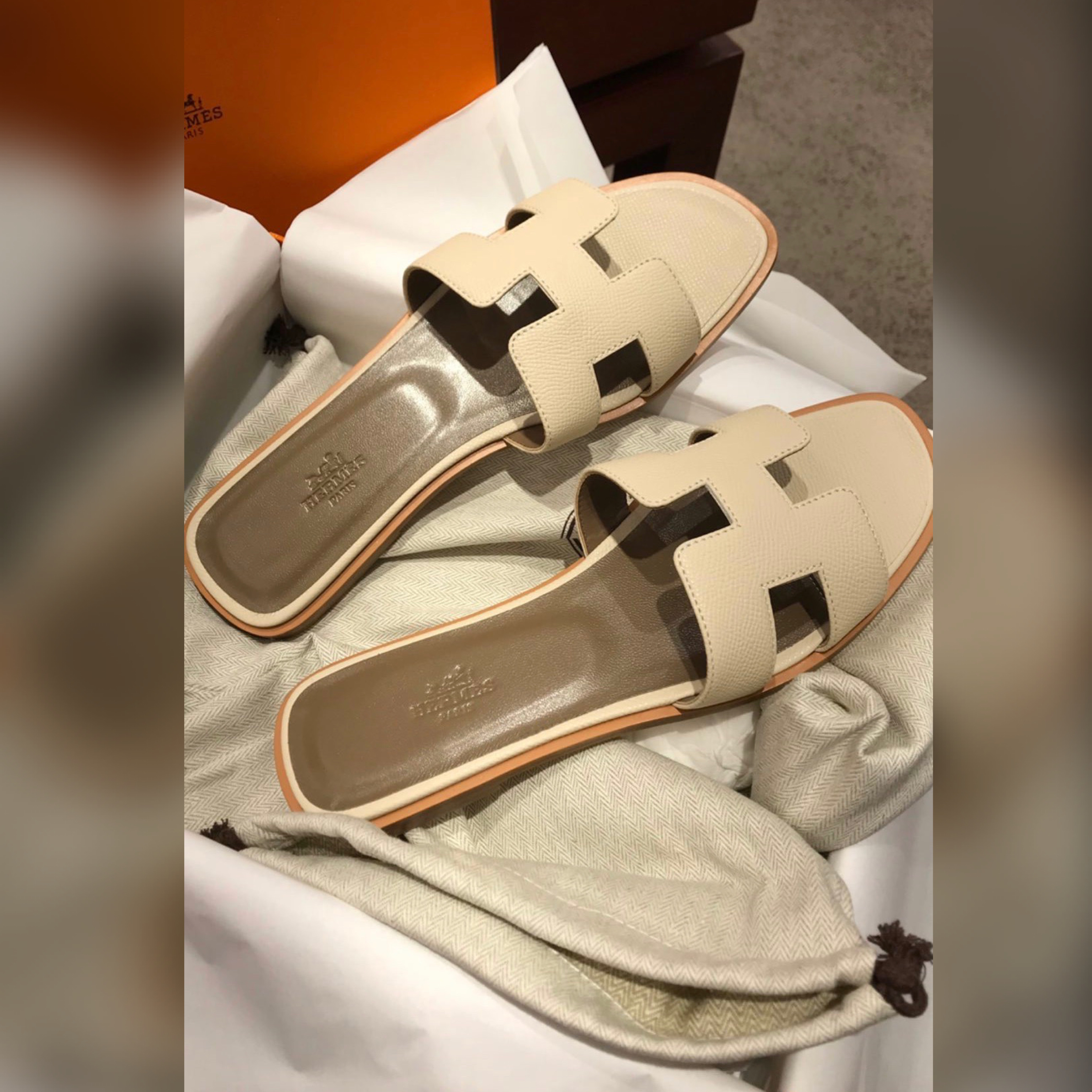 Hermès shoes