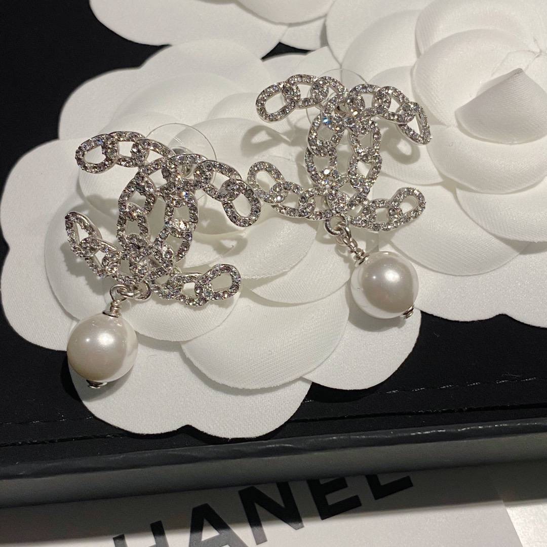 Chanel accessories