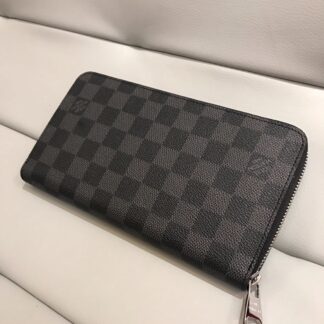 Louis Vuitton Purse