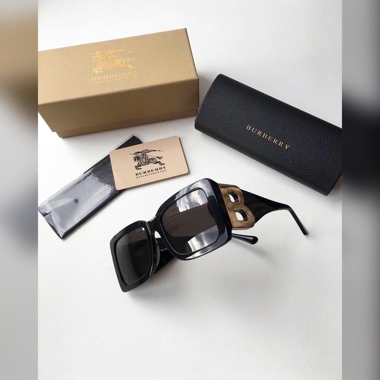 Burberry accessories