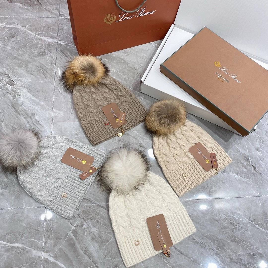 Loro Piana accessories
