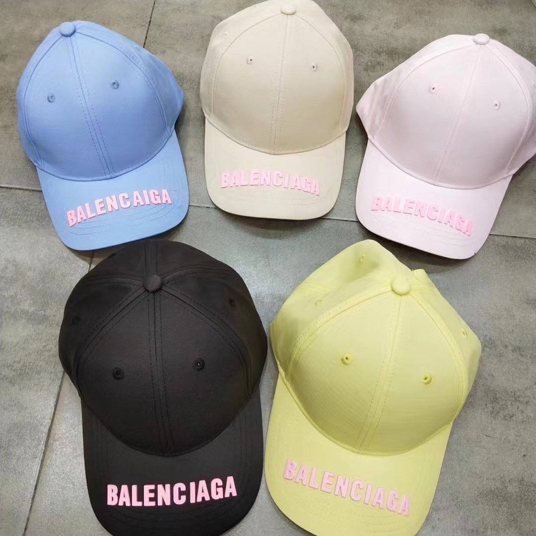 Balenciaga acessories