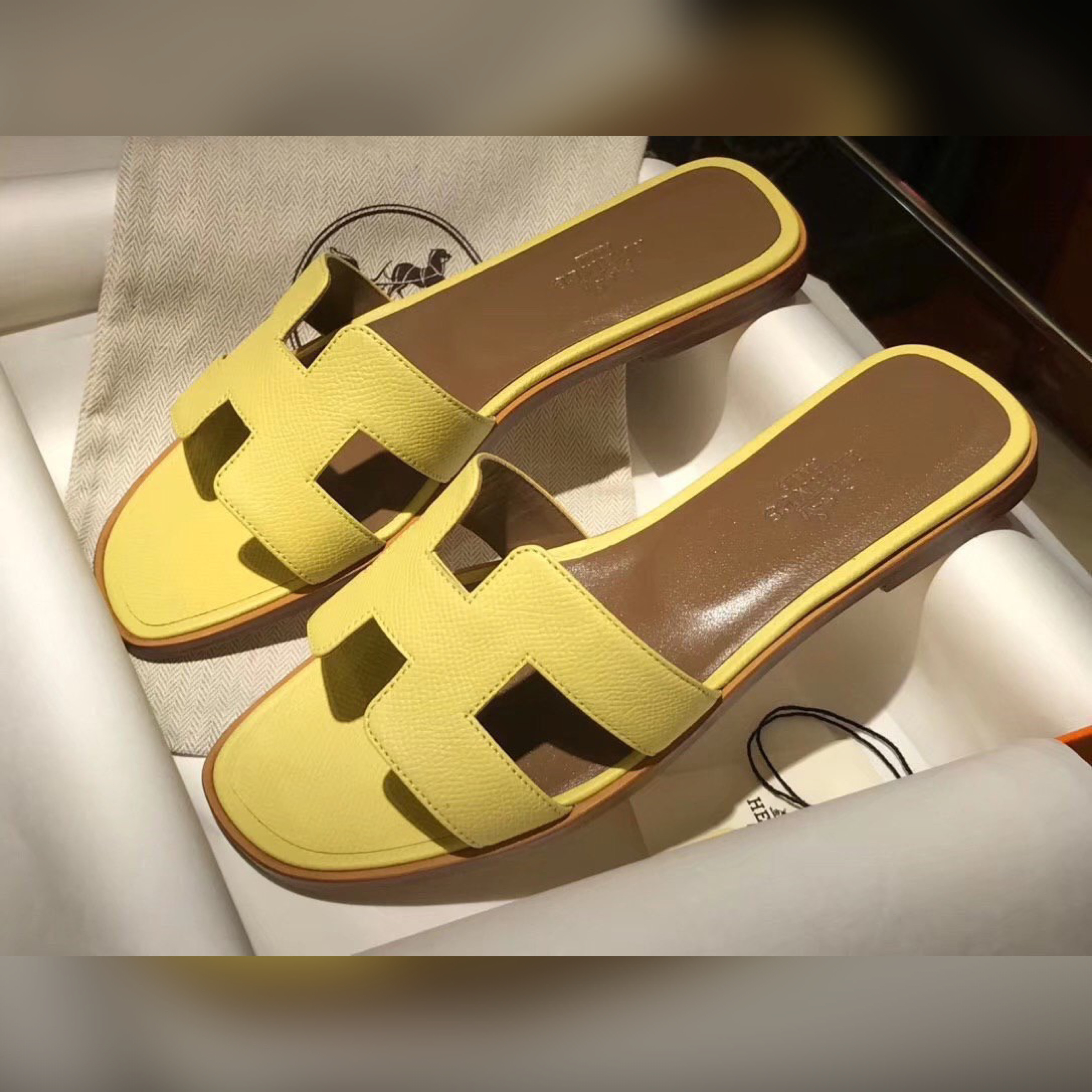 Hermès shoes