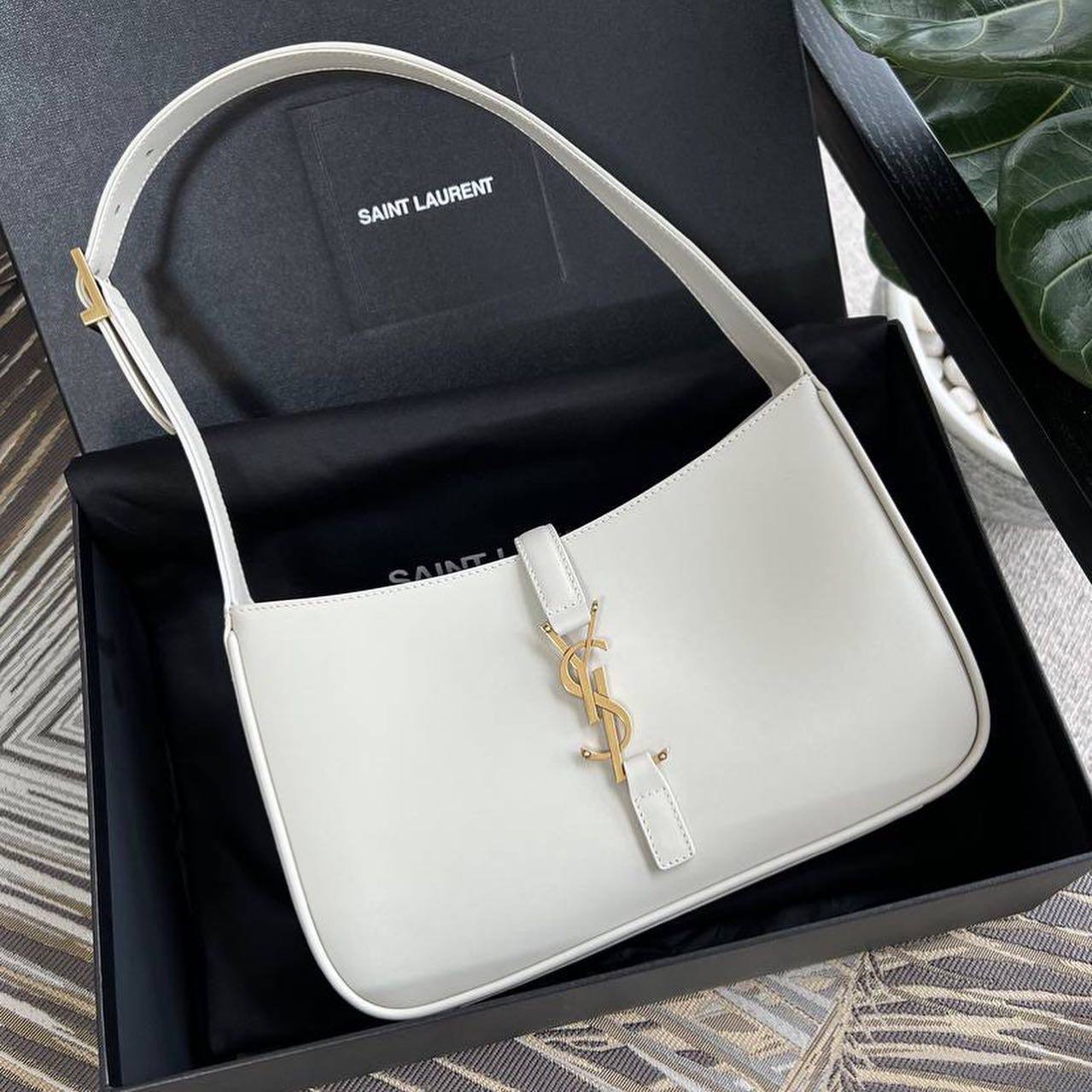 Saint Laurent bag