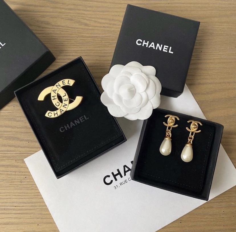 Chanel accessories