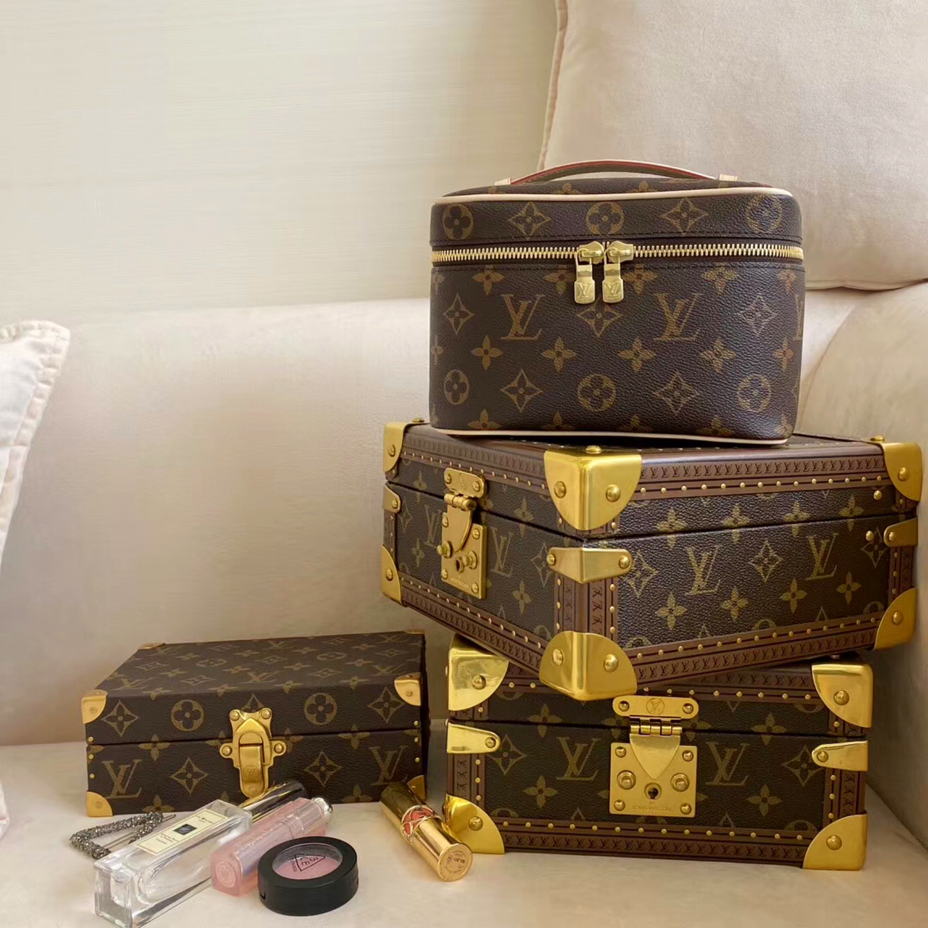 Louis Vuitton accessories