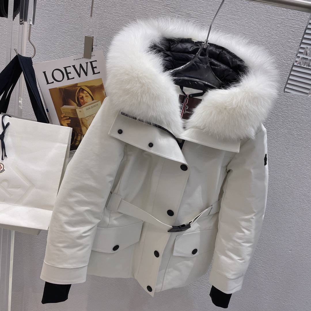 Moncler wear