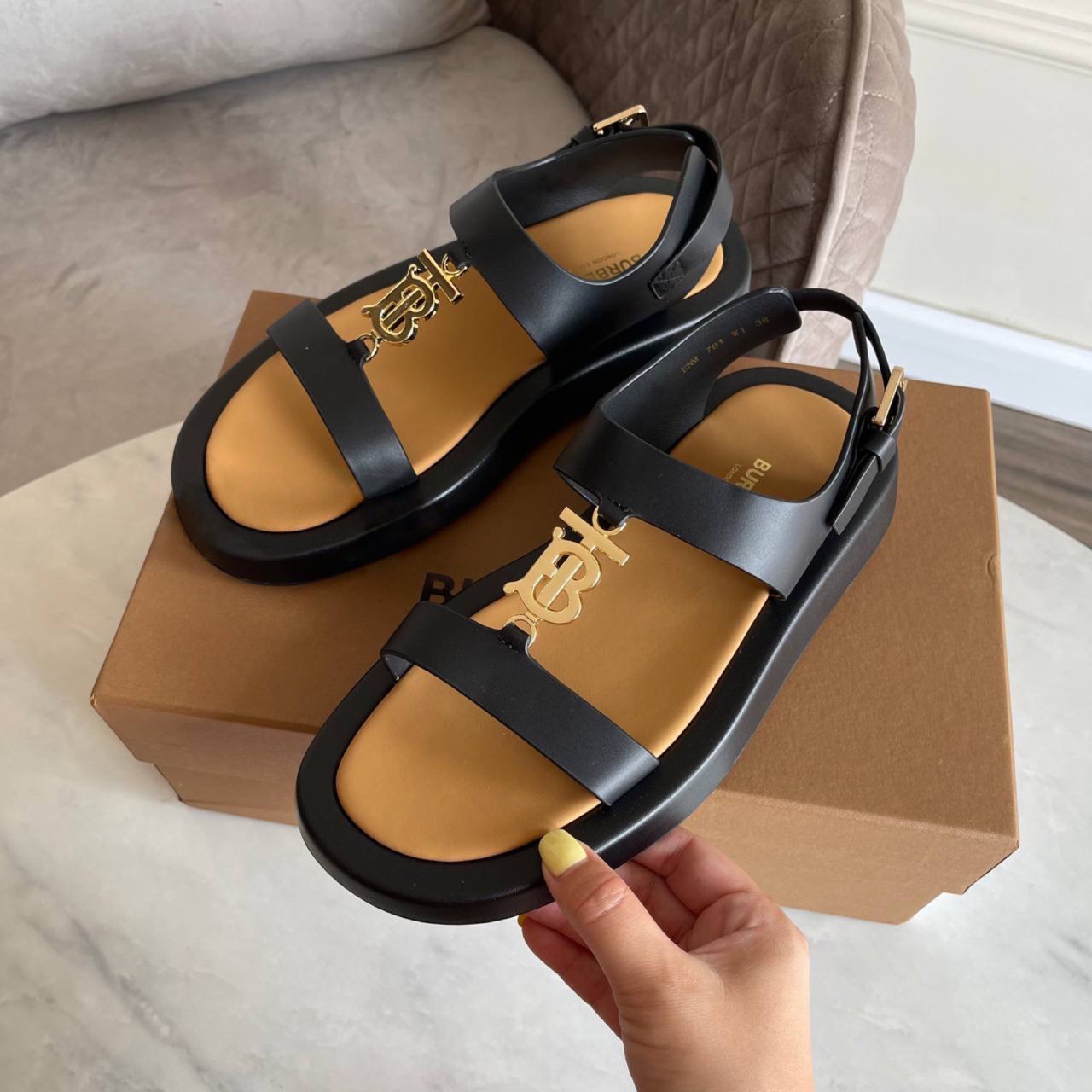 Burberry shoes