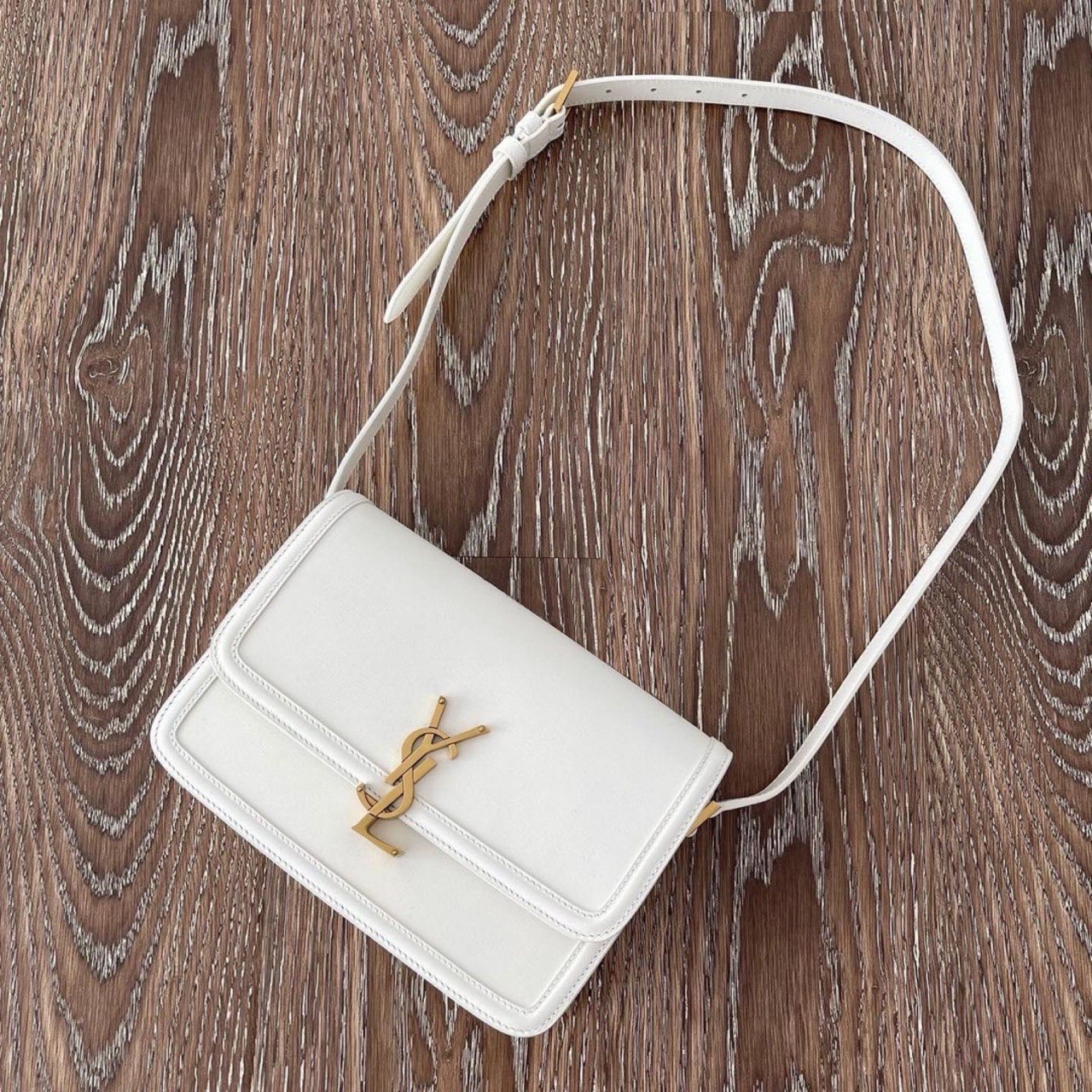 Saint Laurent bag