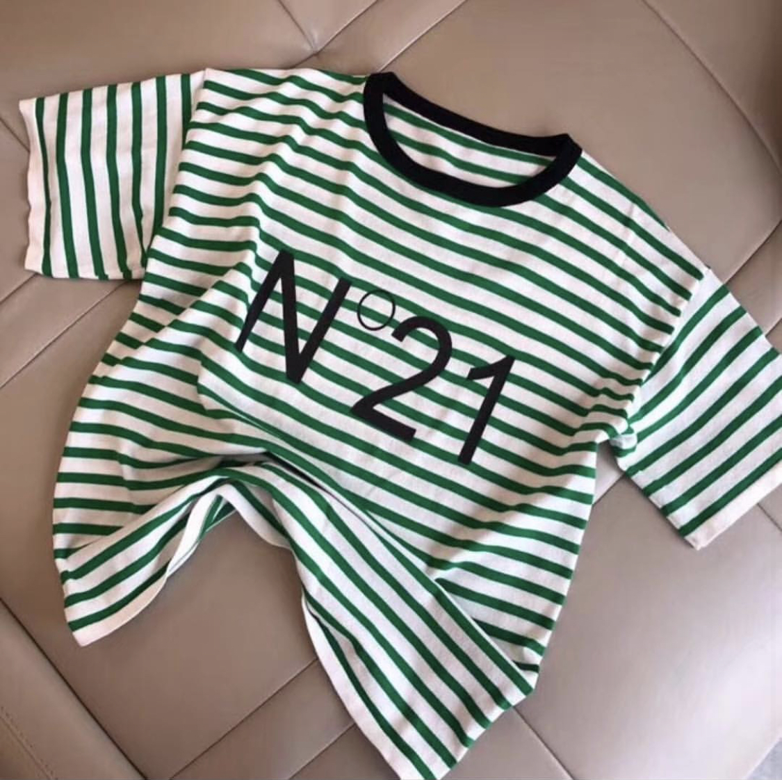 N21 t-shirt