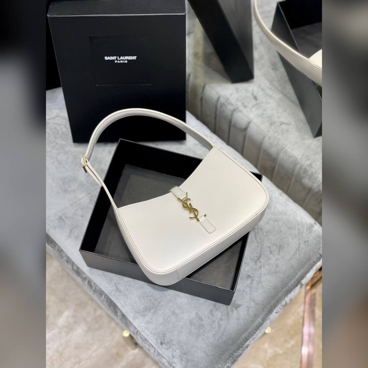 Saint Laurent bag