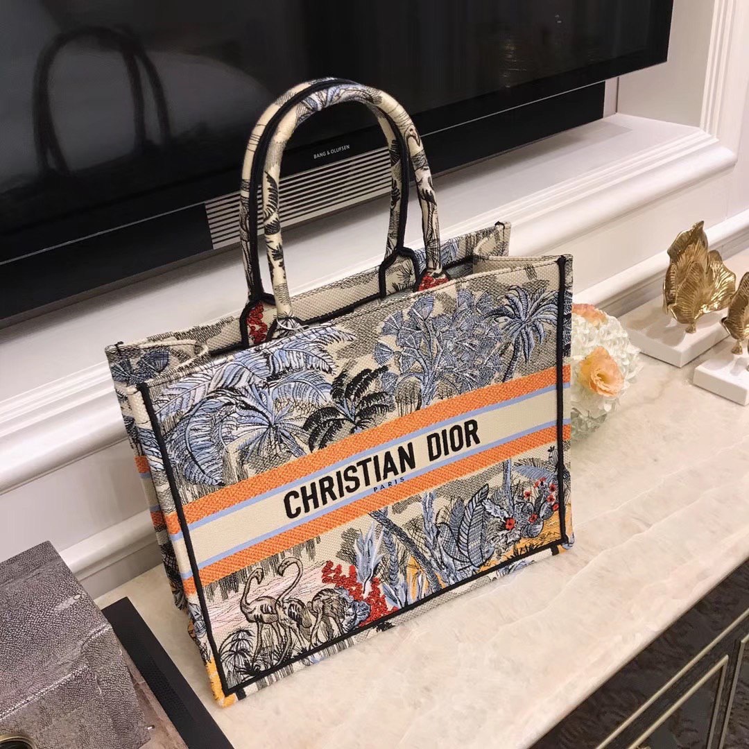 Christian Dior bags