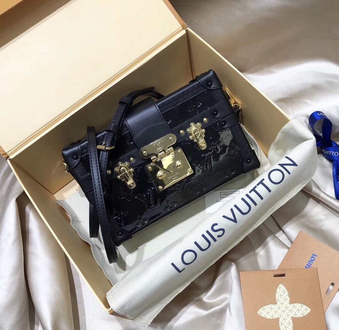 Louis Vuitton Bag