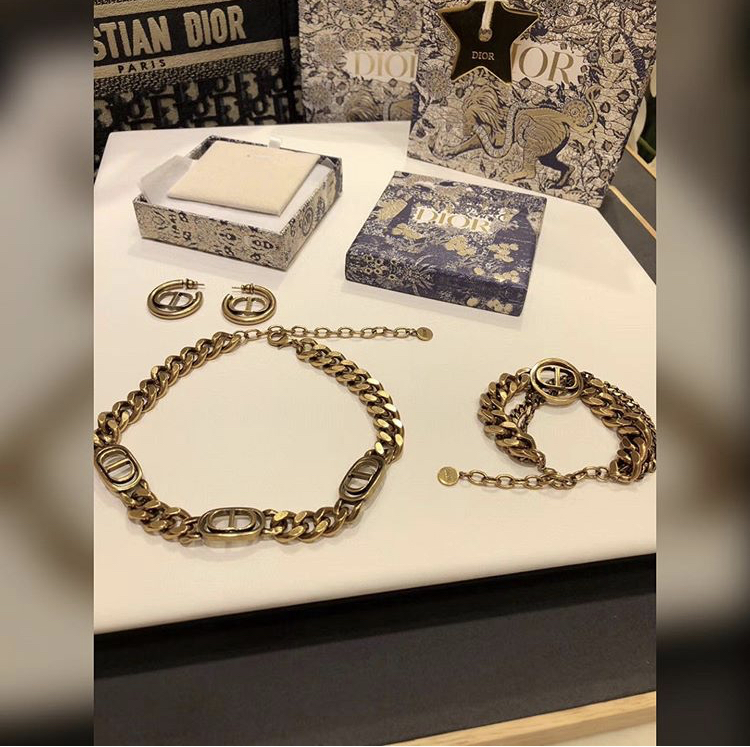 Christian Dior accessories