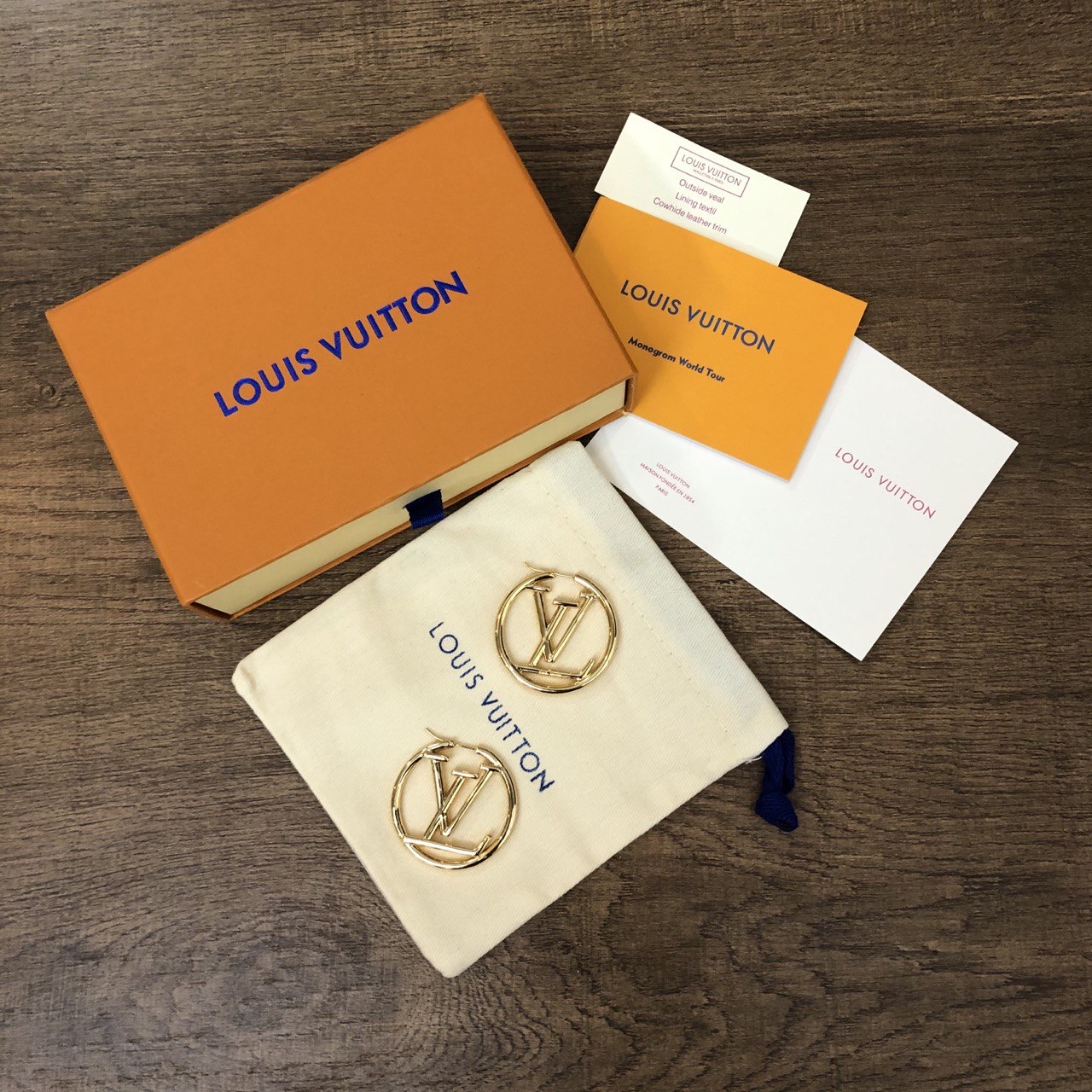 Louis Vuitton accessories
