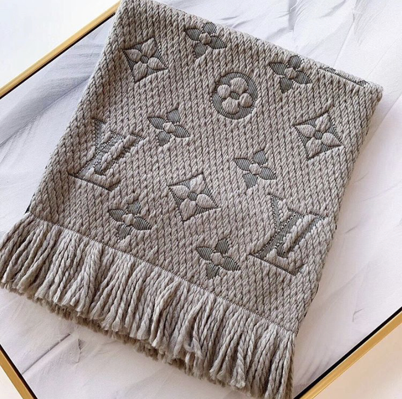 Louis Vuitton scarf