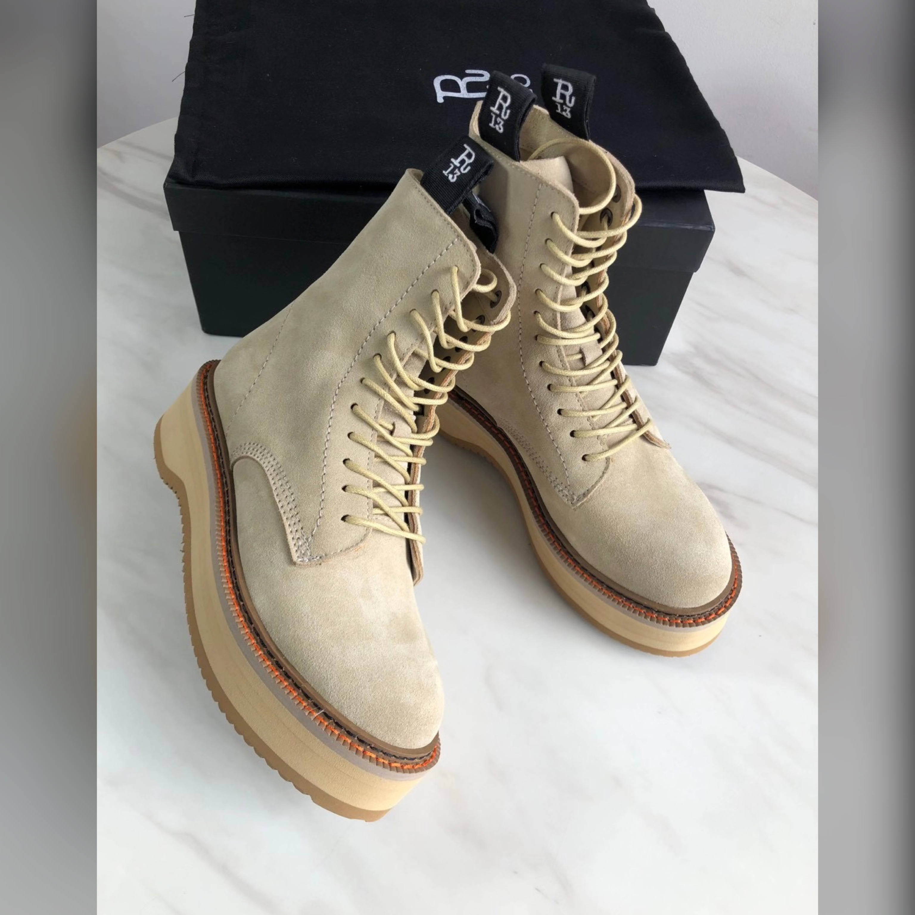 R13 shoes