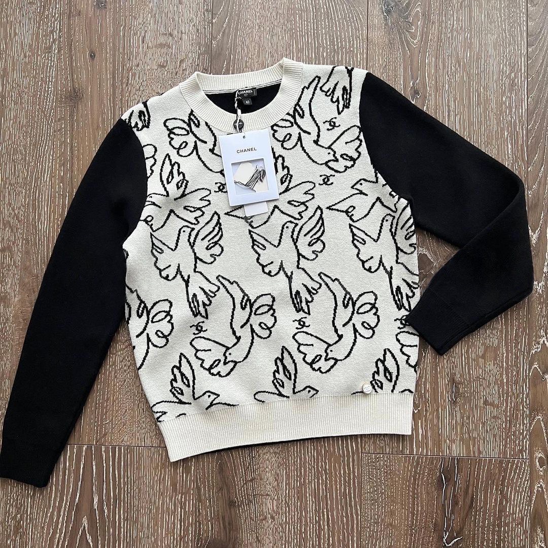 Chanel wear