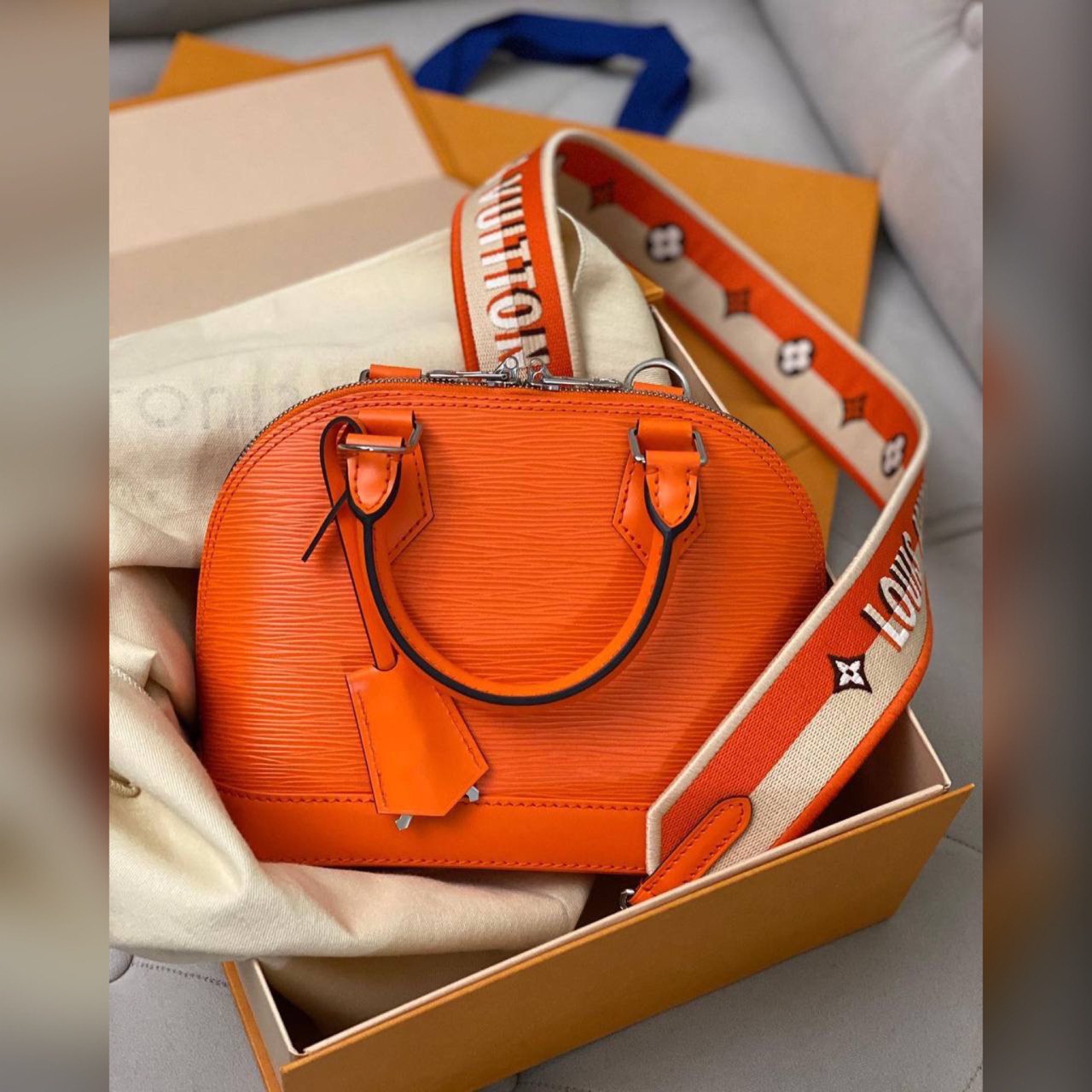 Louis Vuitton bag