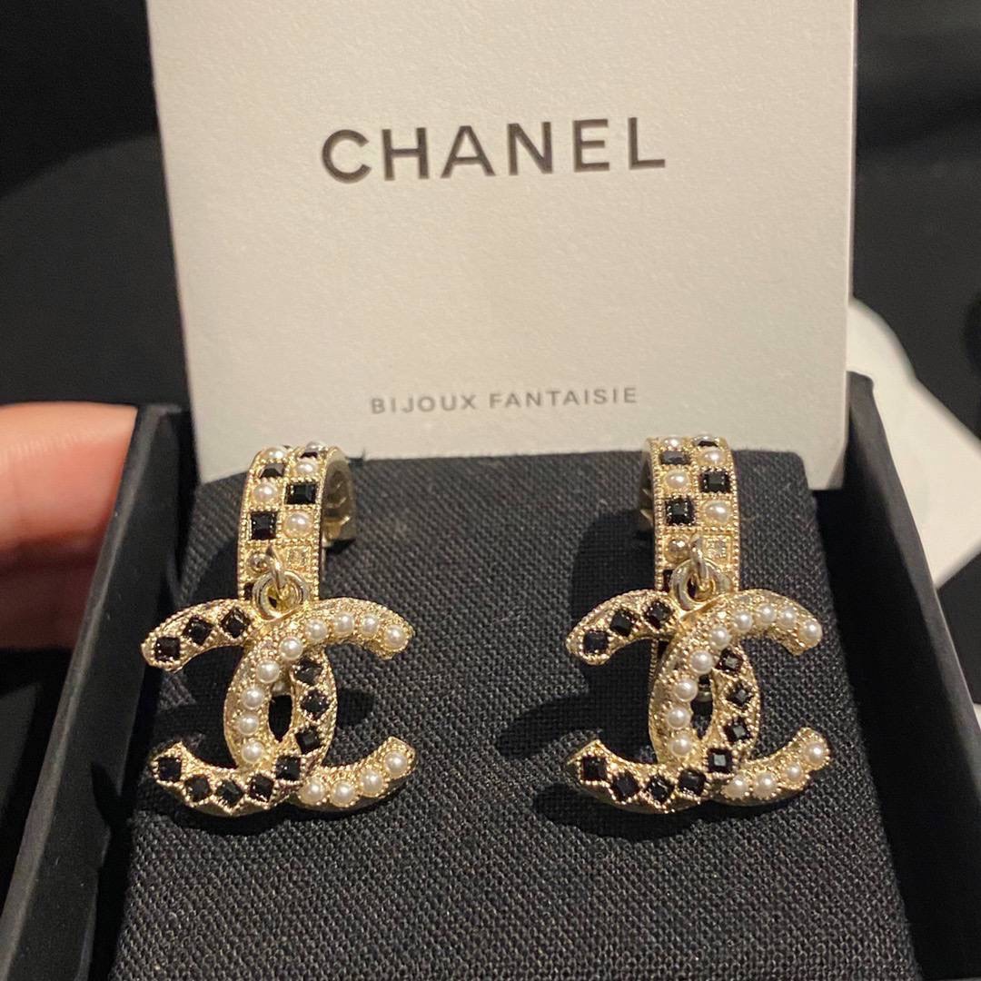 Chanel accessories