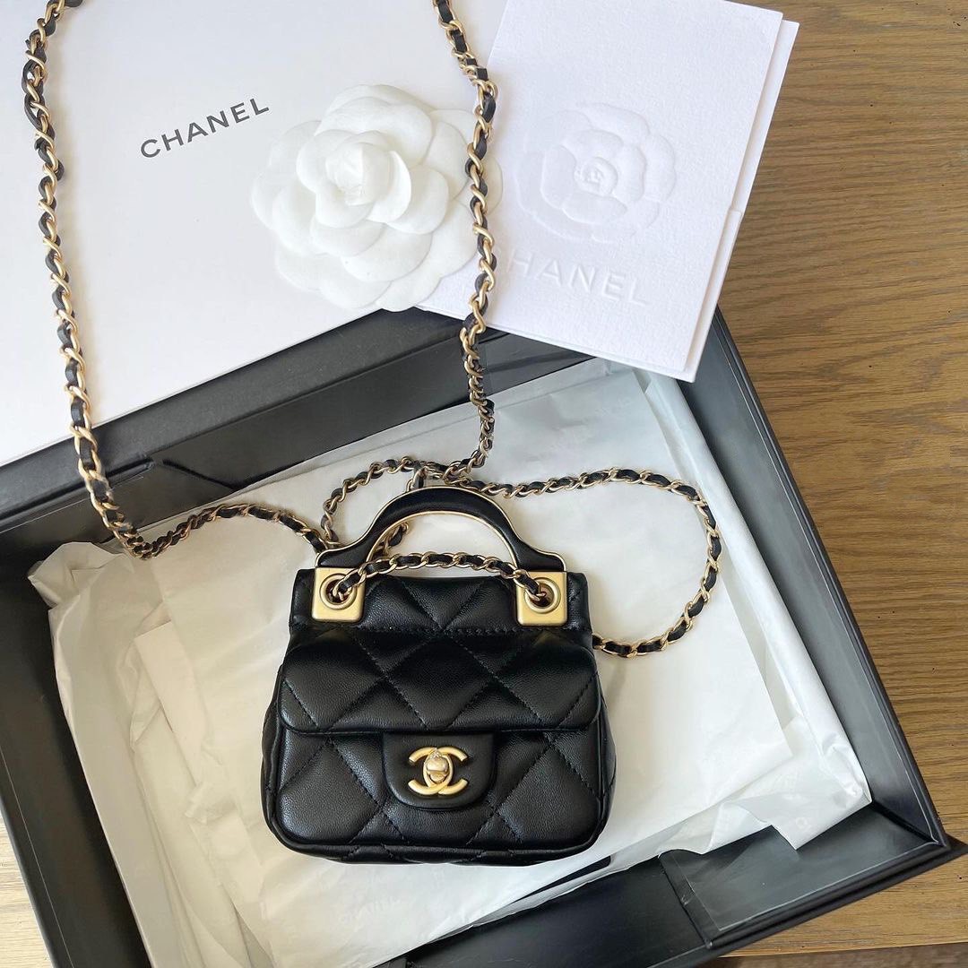 Chanel bag