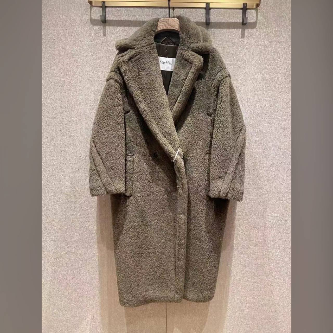 MaxMara wear