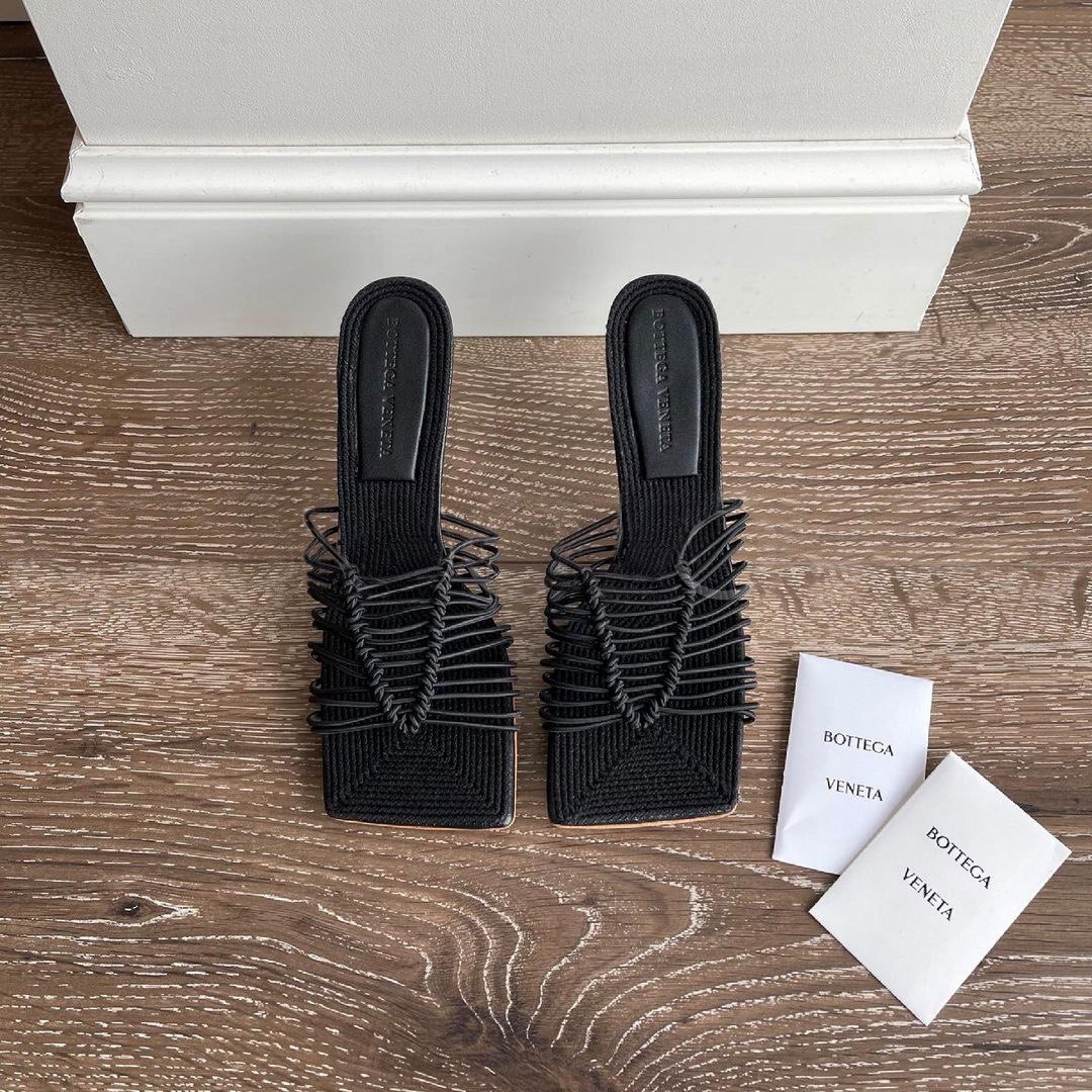 Bottega Veneta shoes