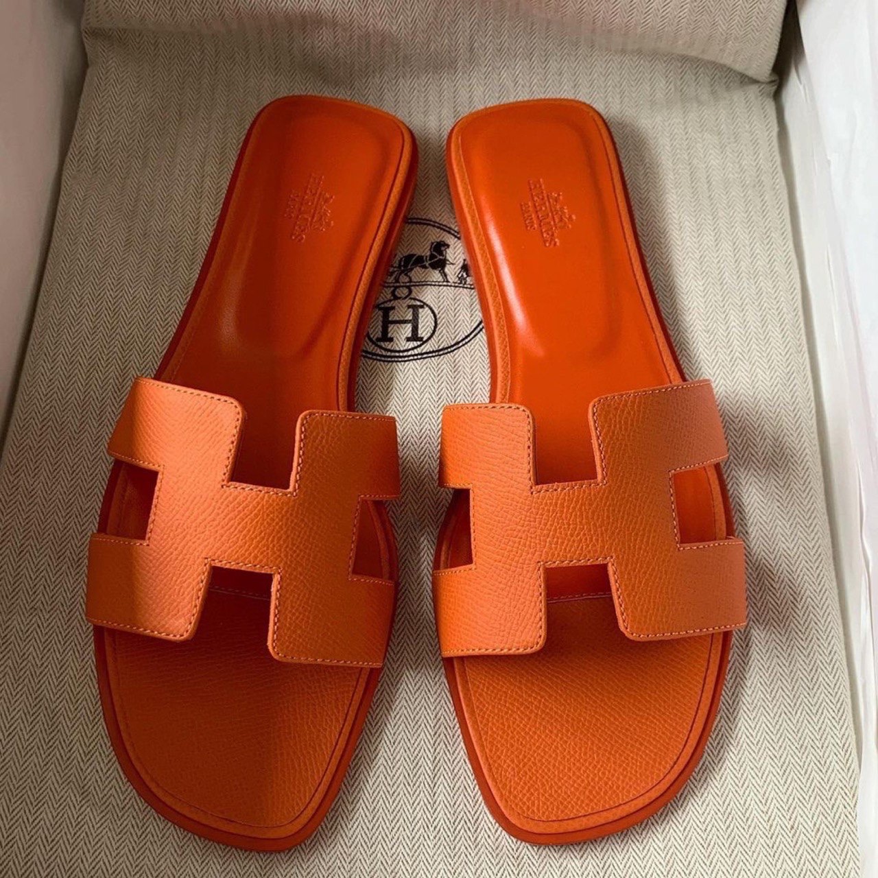 Hermès shoes