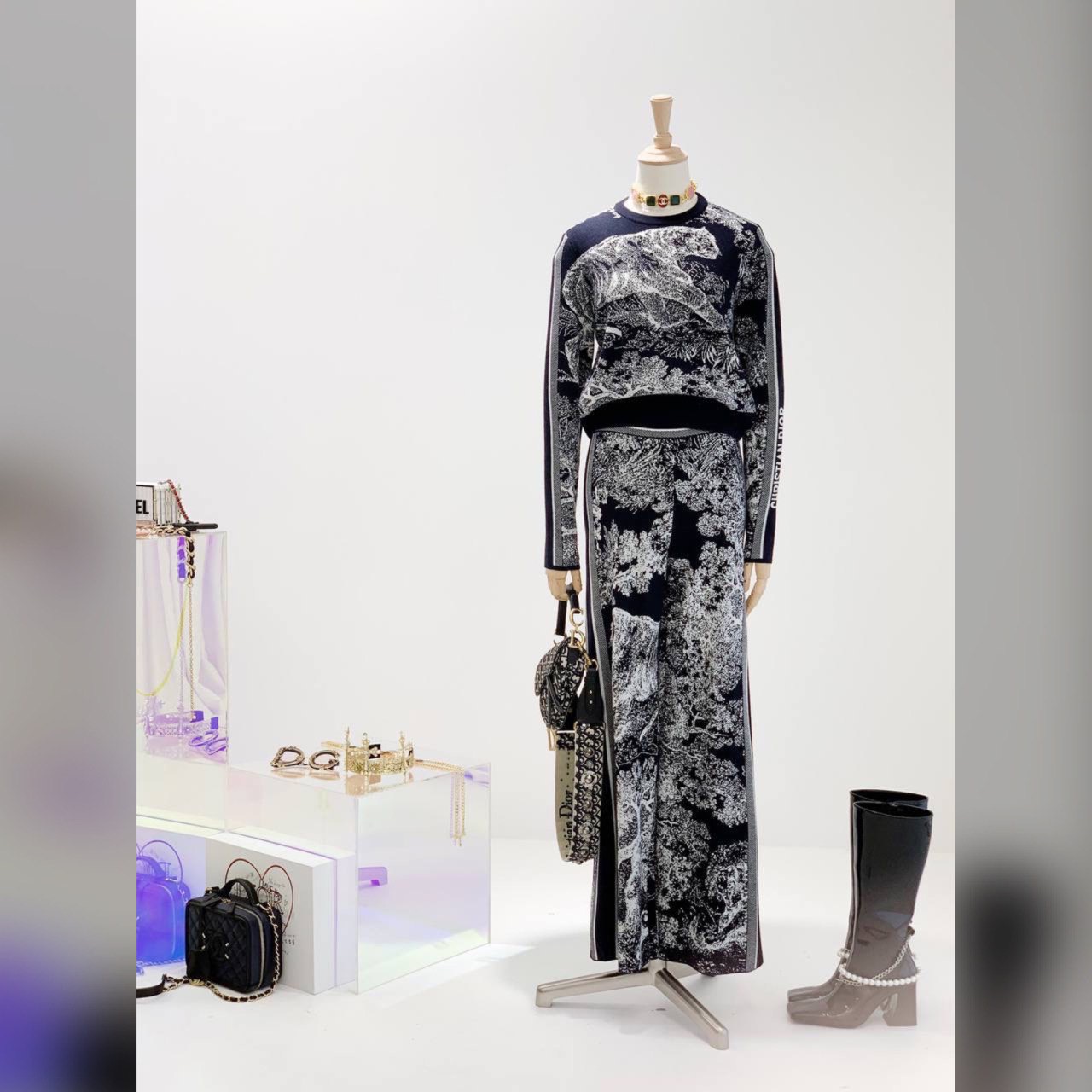 Christian Dior wear