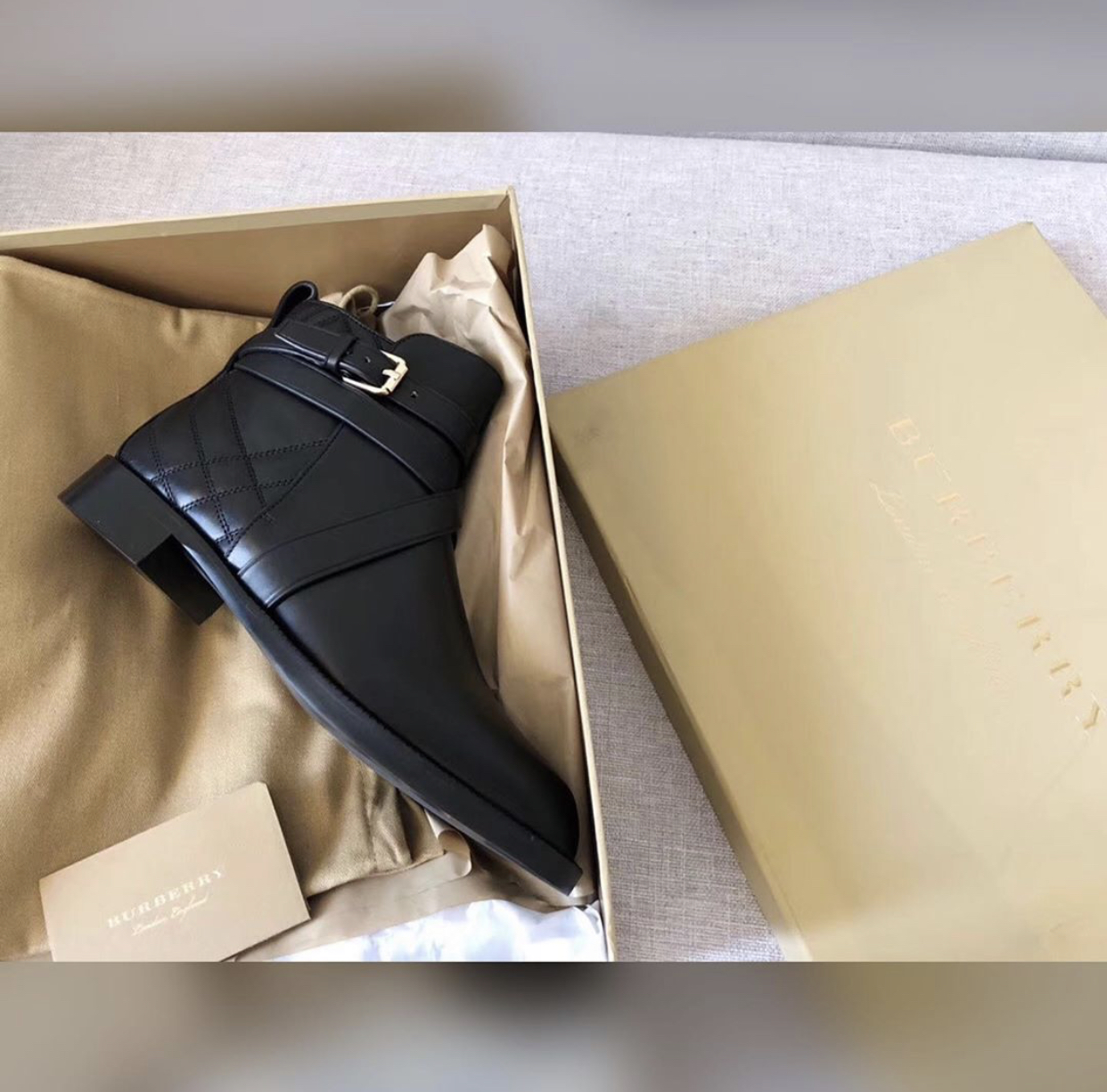 Burberry shoes